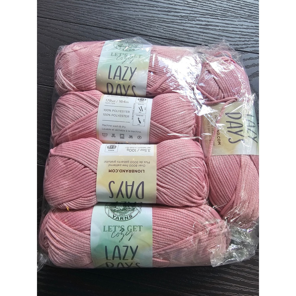 Lion Brand Lazy Days Yarn Cameo Pink 4 Medium Worsted 100% Polyester 4 Skeins